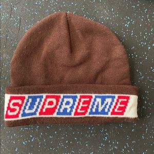 SUPREME beanie